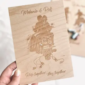 Geldgeschenk für Motorradfahrer zur Hochzeit aus Holz